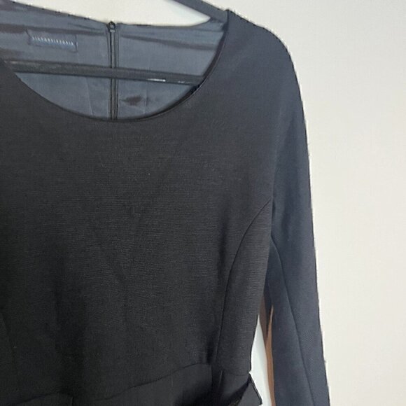 Victor Victoria black pleated belted wool dress - Picture 2 of 8